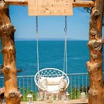 Paradise Bay Hotel