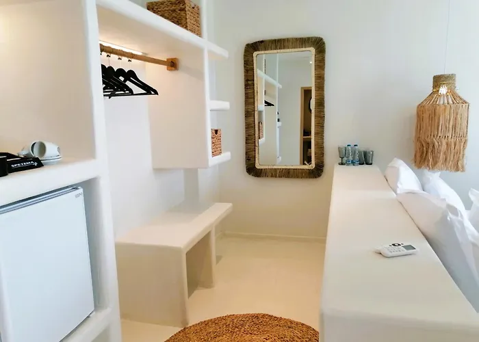 Paradise Bay Hotel 3*